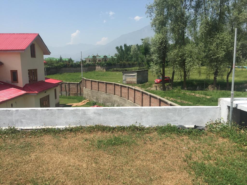 Hotel Shalimar Heights Srīnagar Exteriér fotografie